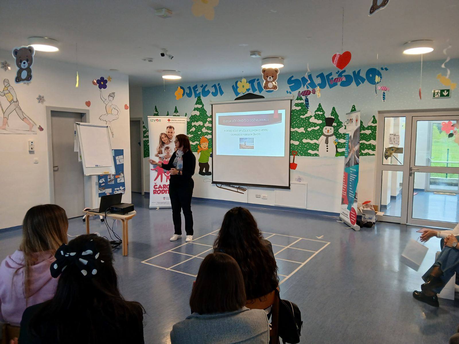 Održana je još jedna radionica na temu roditeljstva u DV Snješko